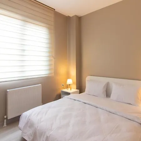 Modern 1br With Elegant Design In Goektuerk Kemerburgaz