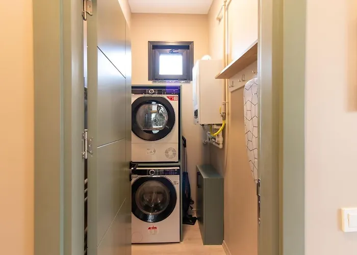 Modern 1br With Elegant Design In Göktürk *